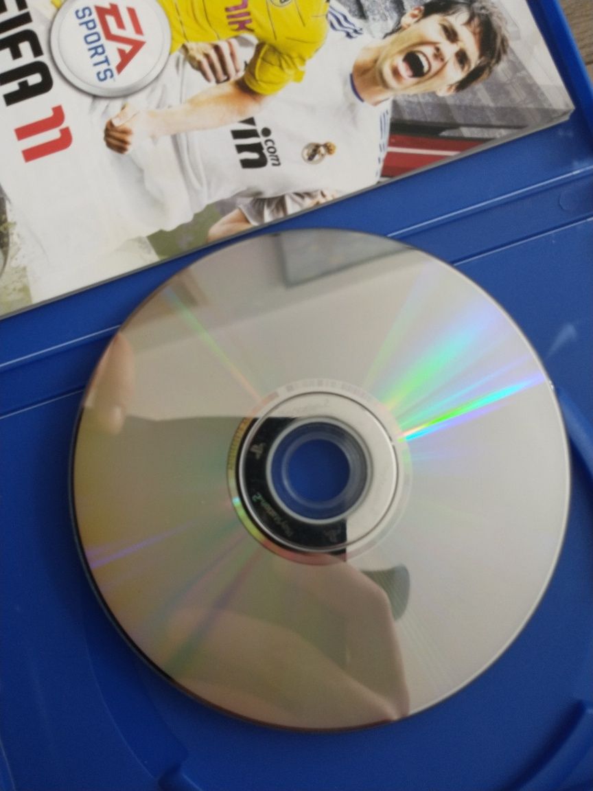 Płyta DVD FIFA 11 na PlayStation 2
