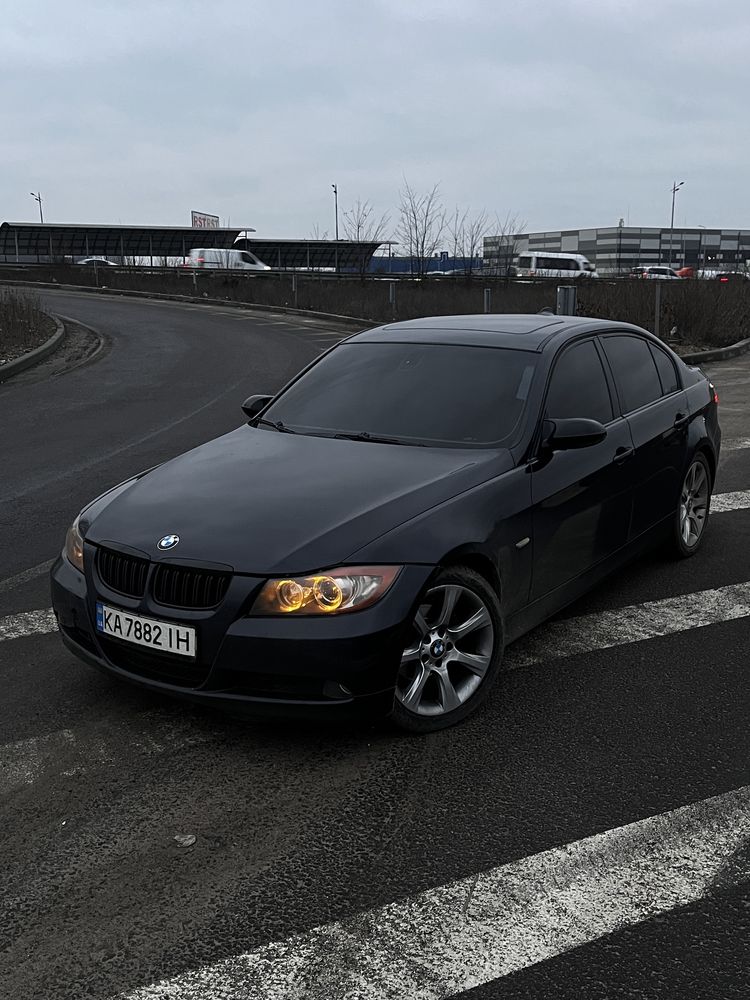 продам Bmw e90 330i