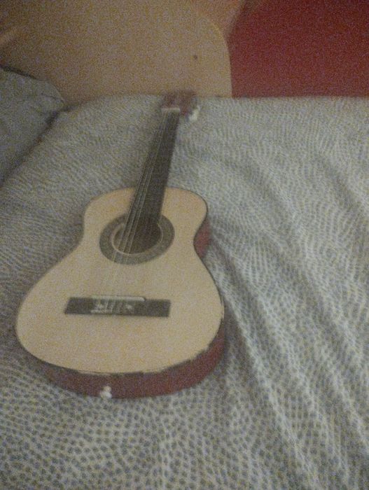 Viola da marca "play on"