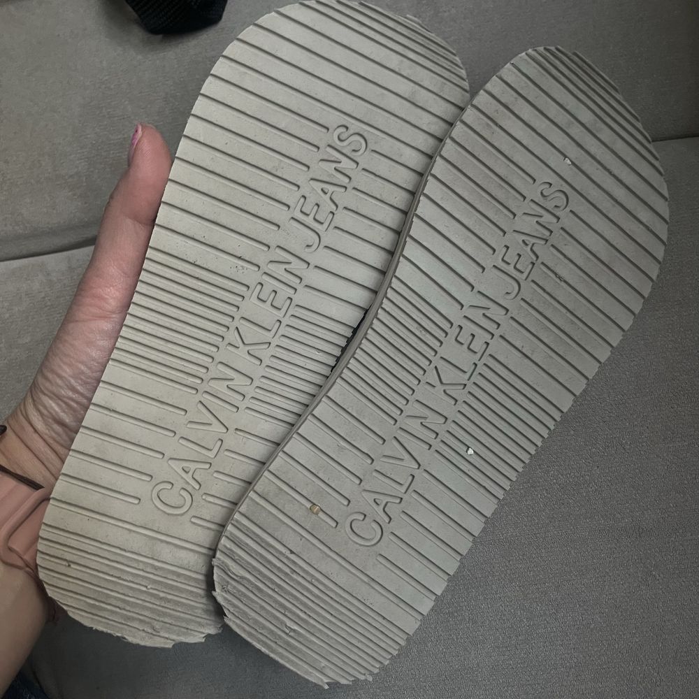 Calvin klein klapki japonki rozmiar 38