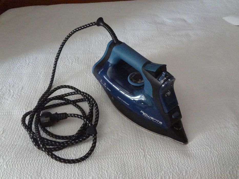 Ferro de engomar Rowenta Everlast DW7120 D1