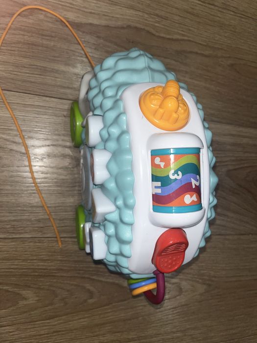 Іграшка-каталка Їжачок Fisher Price