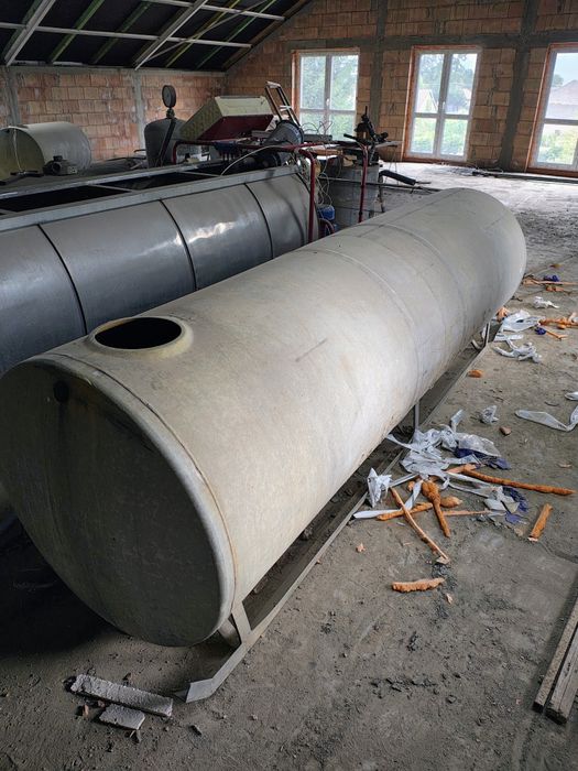 Beczka 2000 l ocynkowana/ ocynk zbiornik na wodę