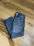 Jeansy z przerarciami H&M