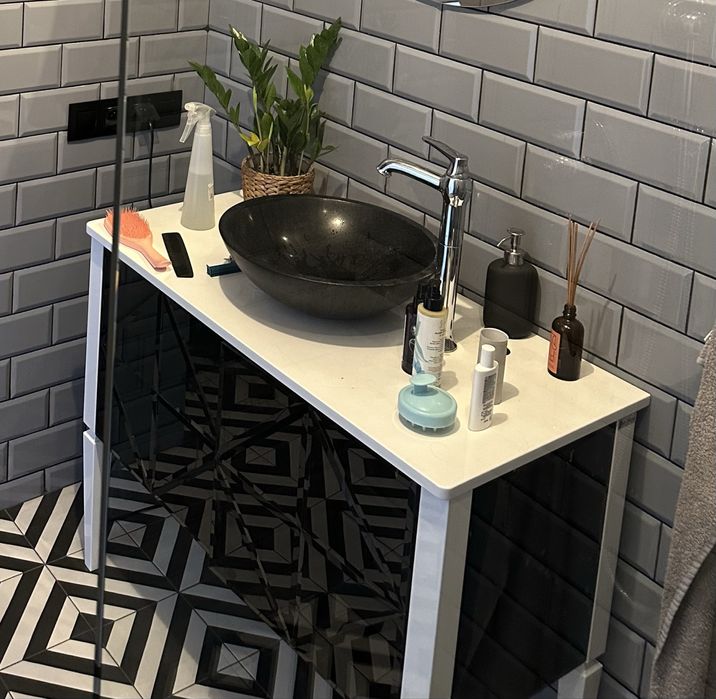 Zestaw meble lazienkowe Rom Design, unywalka i bateria