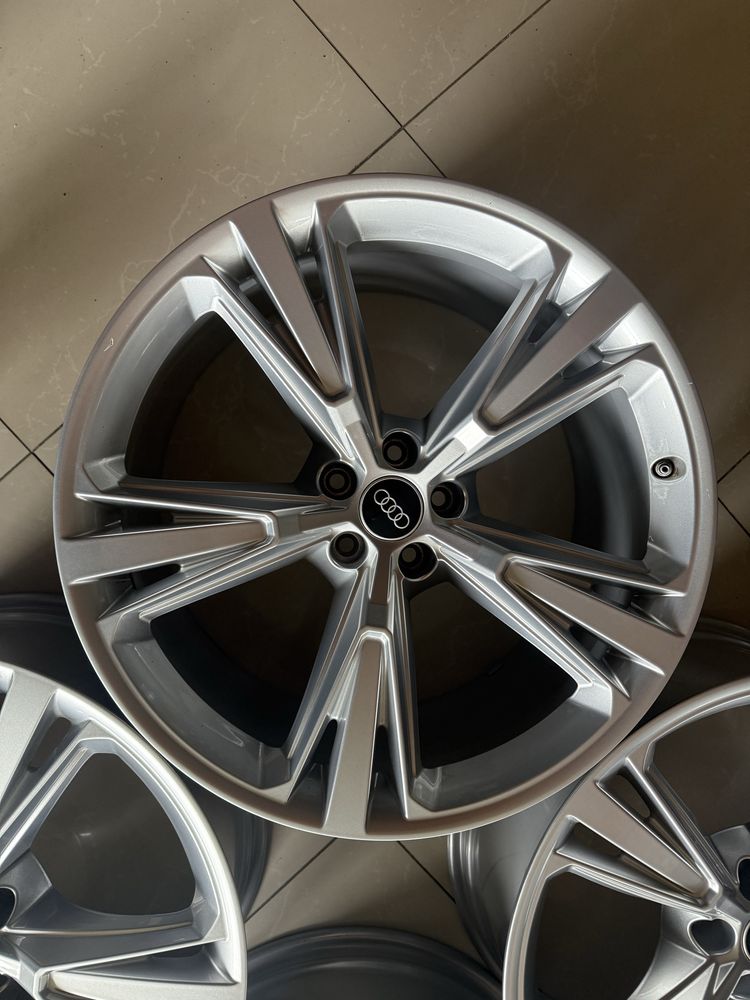 Диски оригінал Audi Q8 r21/5/112 Q7 E-tron A6 A8 4M8601025H