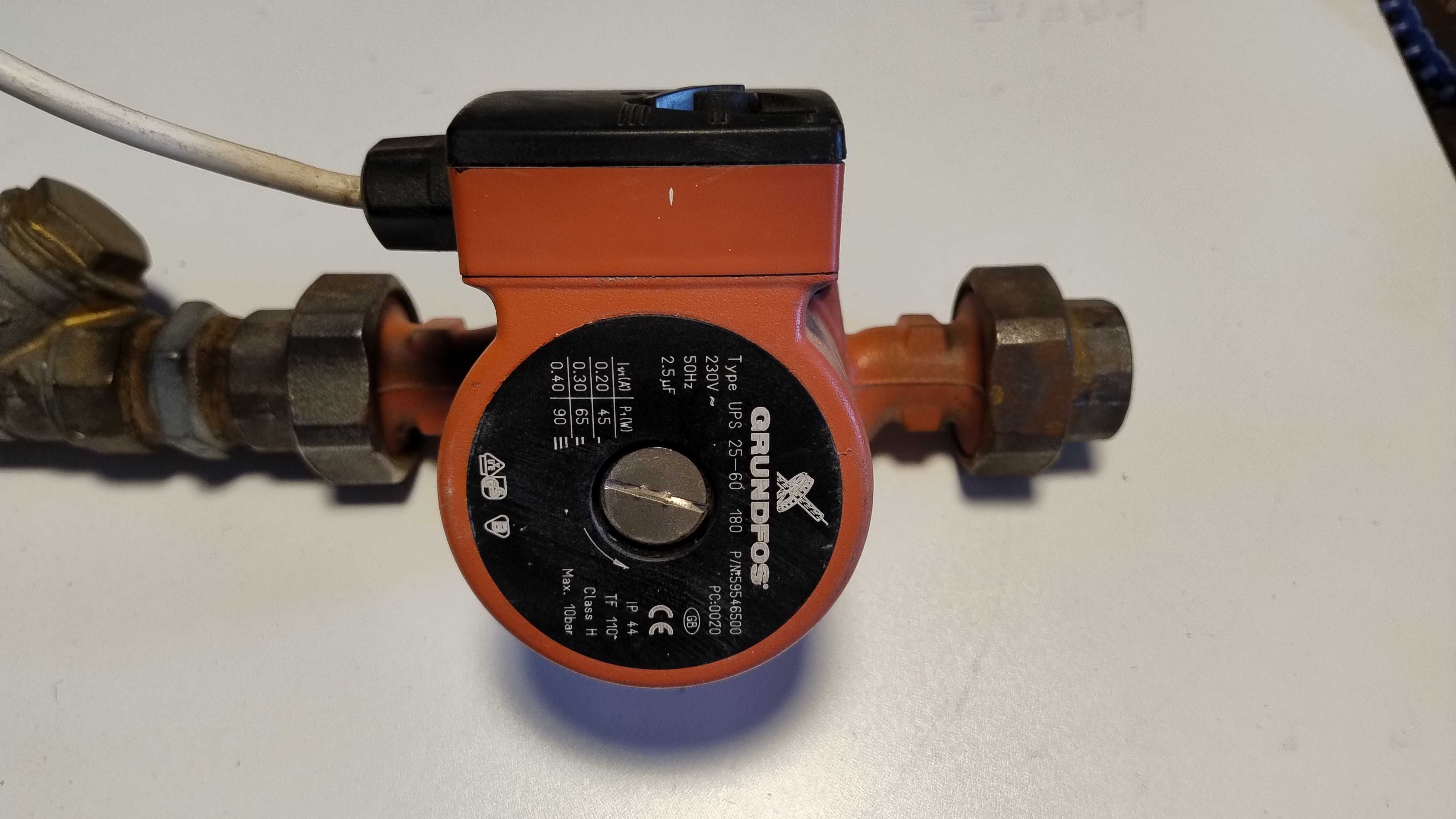Pompa obiegowa GRUNDFOS alpha.