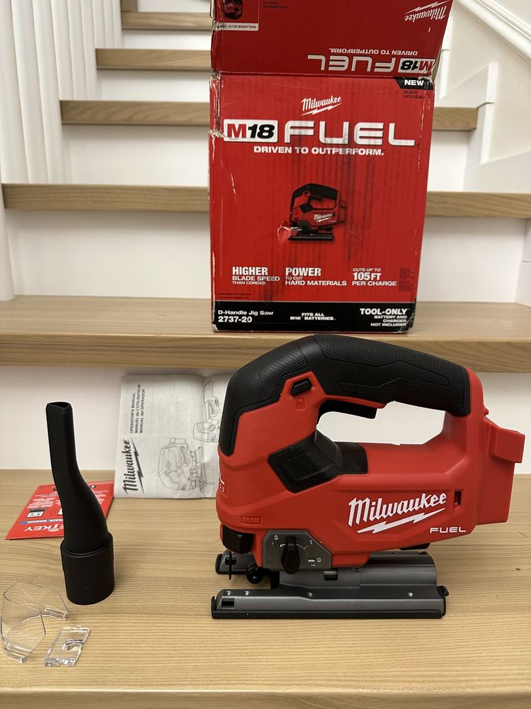 Безщітковий лобзик Milwaukee 2737-20 серії M18 FUEL
