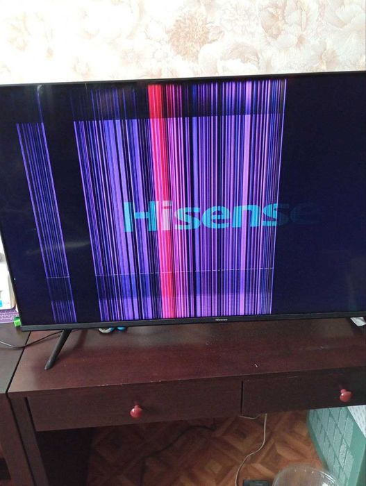 Телевізор Hisense 43" 43A6BG під ремонт