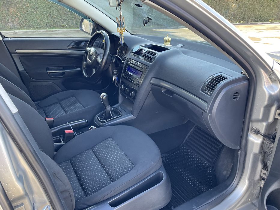 Шкода а5 2010 рік 1.9 тді