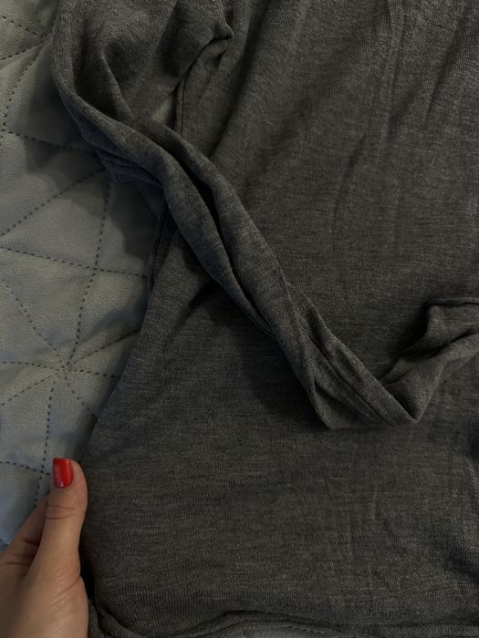Базова кофтинка Zara S