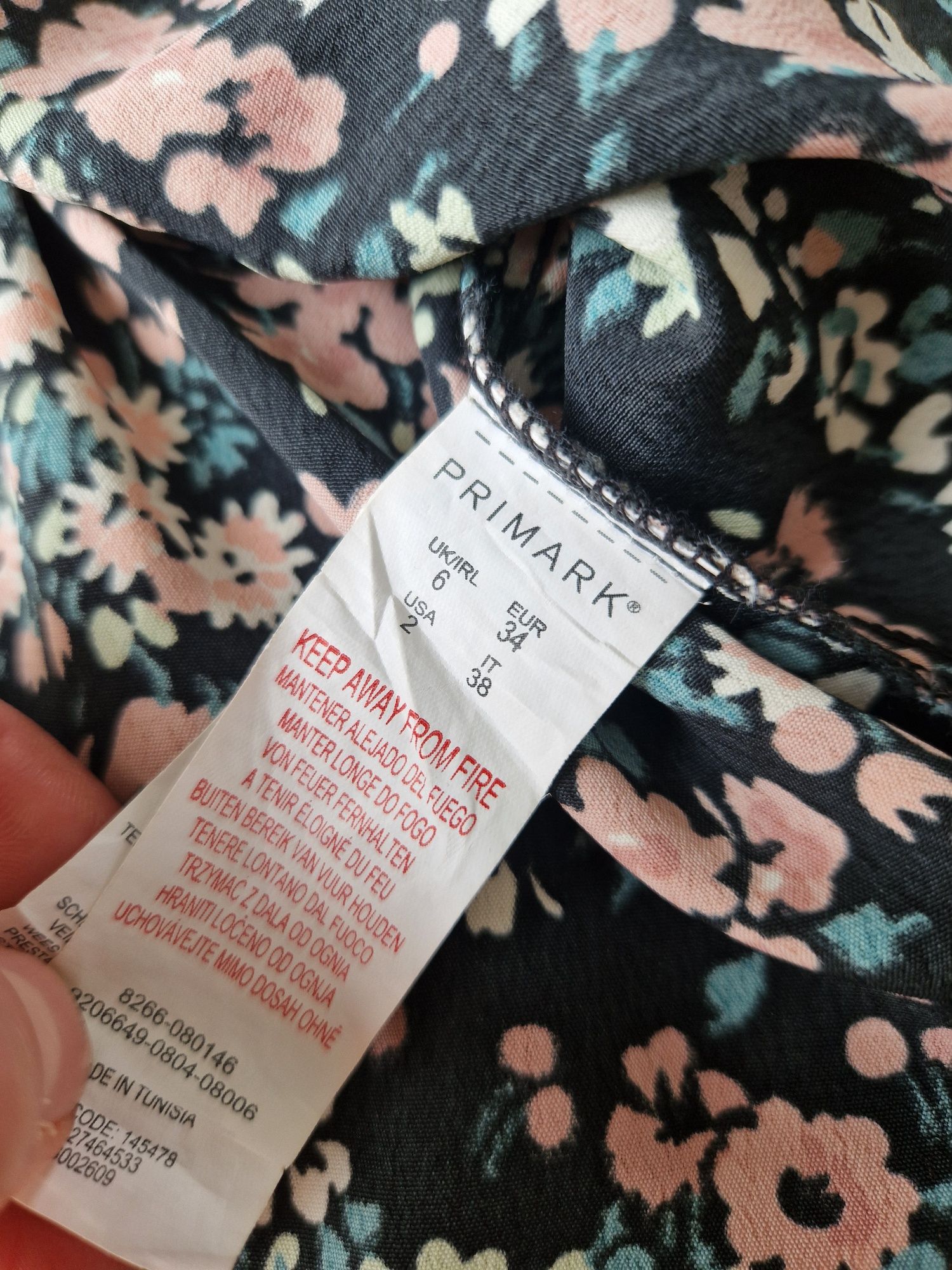 Bluzka w kwiatki roz.34 Primark
