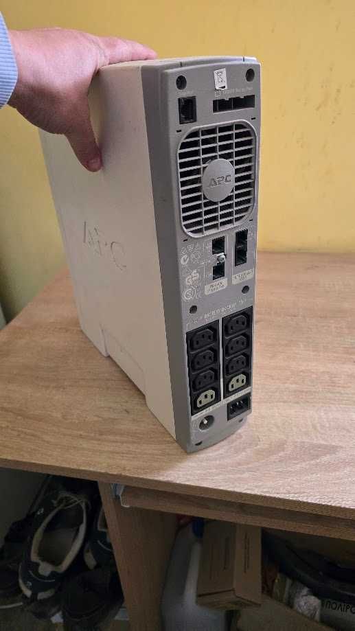 ДБЖ / ИБП APC Back-Ups RS 1500 (без акумуляторів)