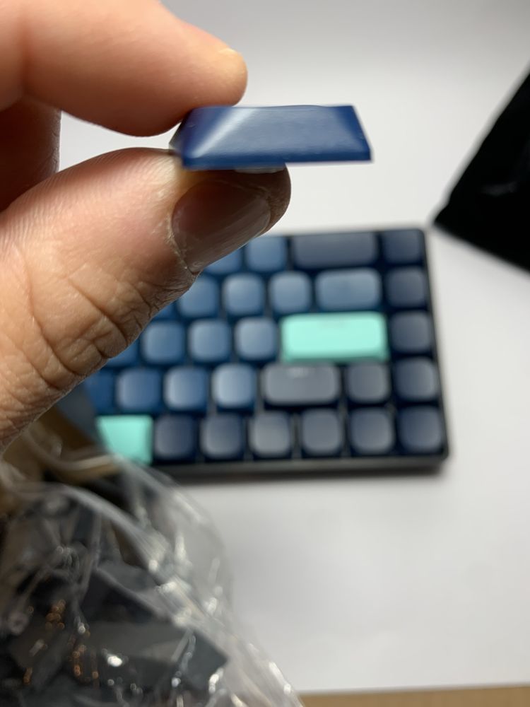 Lowe Keycaps pbt