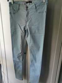 Spodnie jasne jeans legginsy tregginsy CROPP nowe rozmiar S M