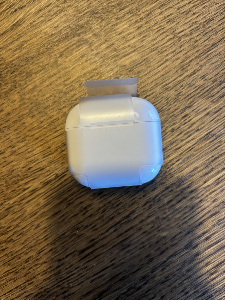 Airpods 4 como novos