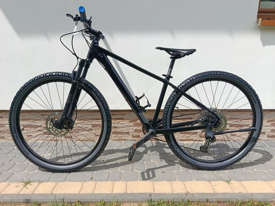 Cube Attention SL 29"