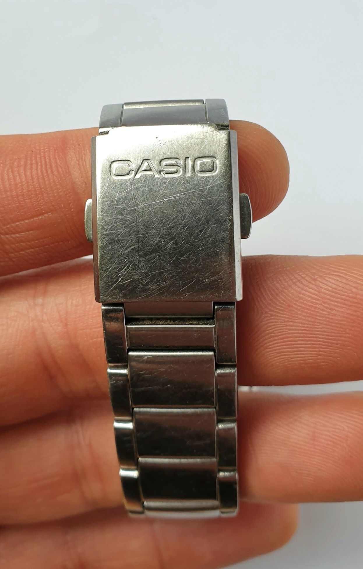 Zegarek Casio MTP-1229 moduł 3716 day-date wr50 10-year battery