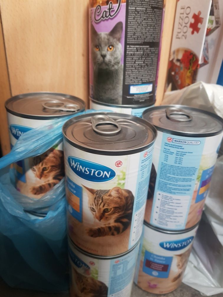 Zestaw karmy w puszkach dla kota