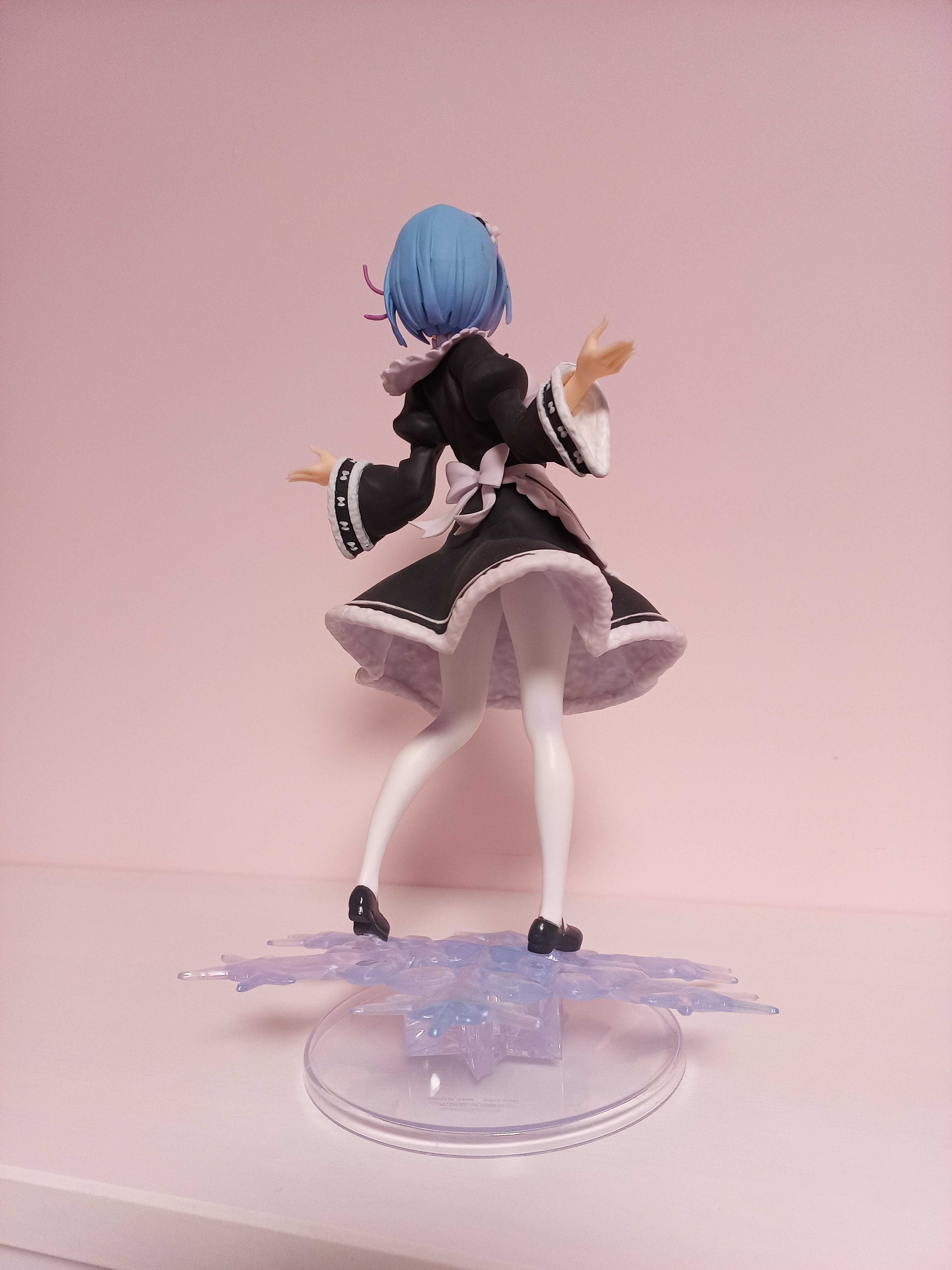 Figurka Re:Zero Starting Life in Another World AMP Rem Winter Maid Ver