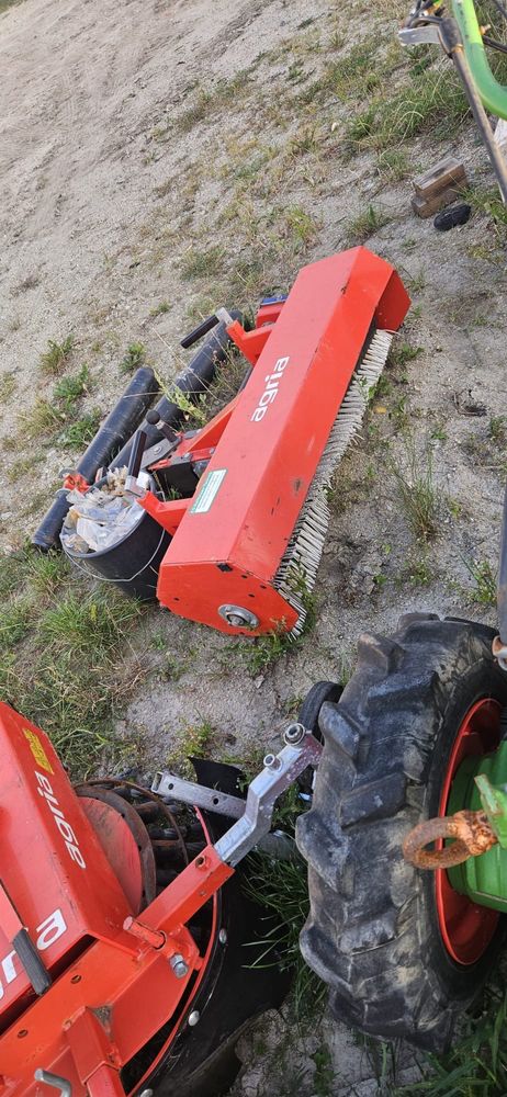 Pakiet 2 sztuki dzik AGRIA grizzly 2011r odchwaszczarka zamiatarka