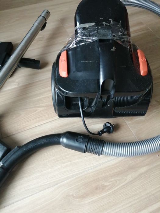 Aspirador Rowenta Compact Power Cyclonic  Sem saco*