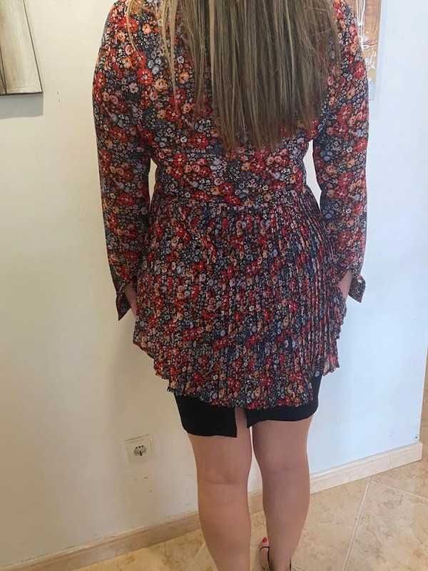 Camiseiros com padrão da Tiffosi e da Zara