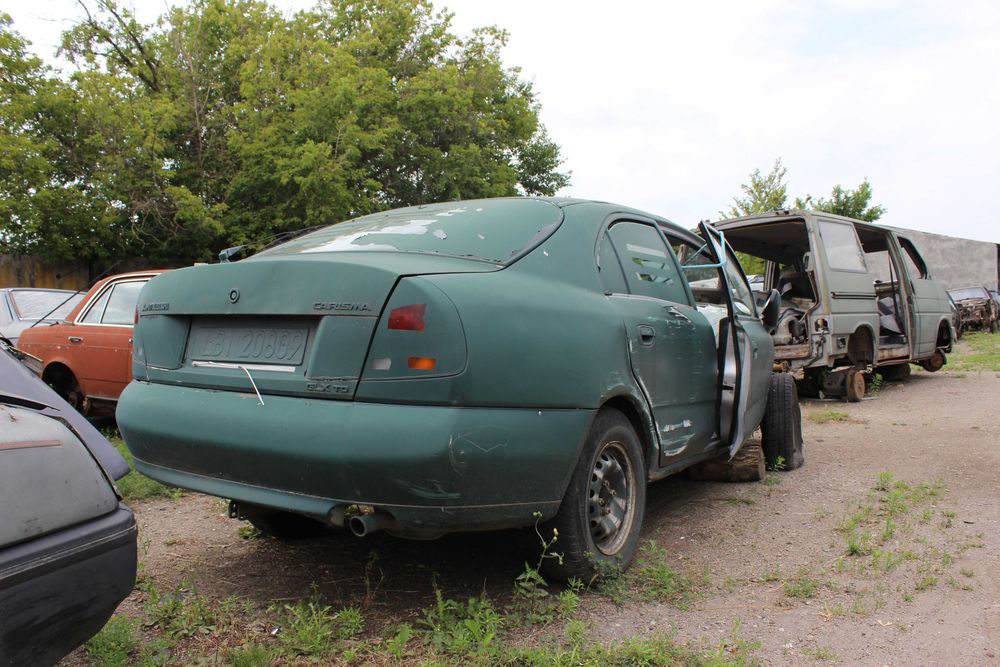 Mitsubishi Carisma 1997 / Мицубиси Каризма 1.9  - запчасти, разборка