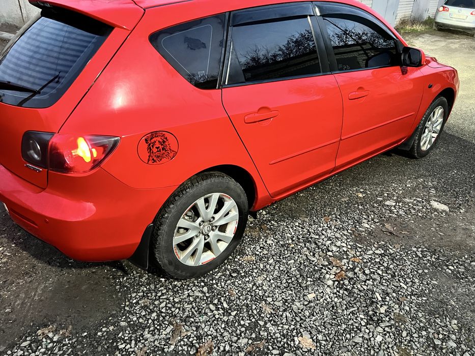 Автомобиль купил, сел и сразу в Карпаты поехал