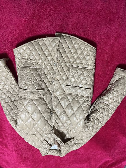 Стёганая куртка Mohito, размер 36 (S), бежево-шампанское