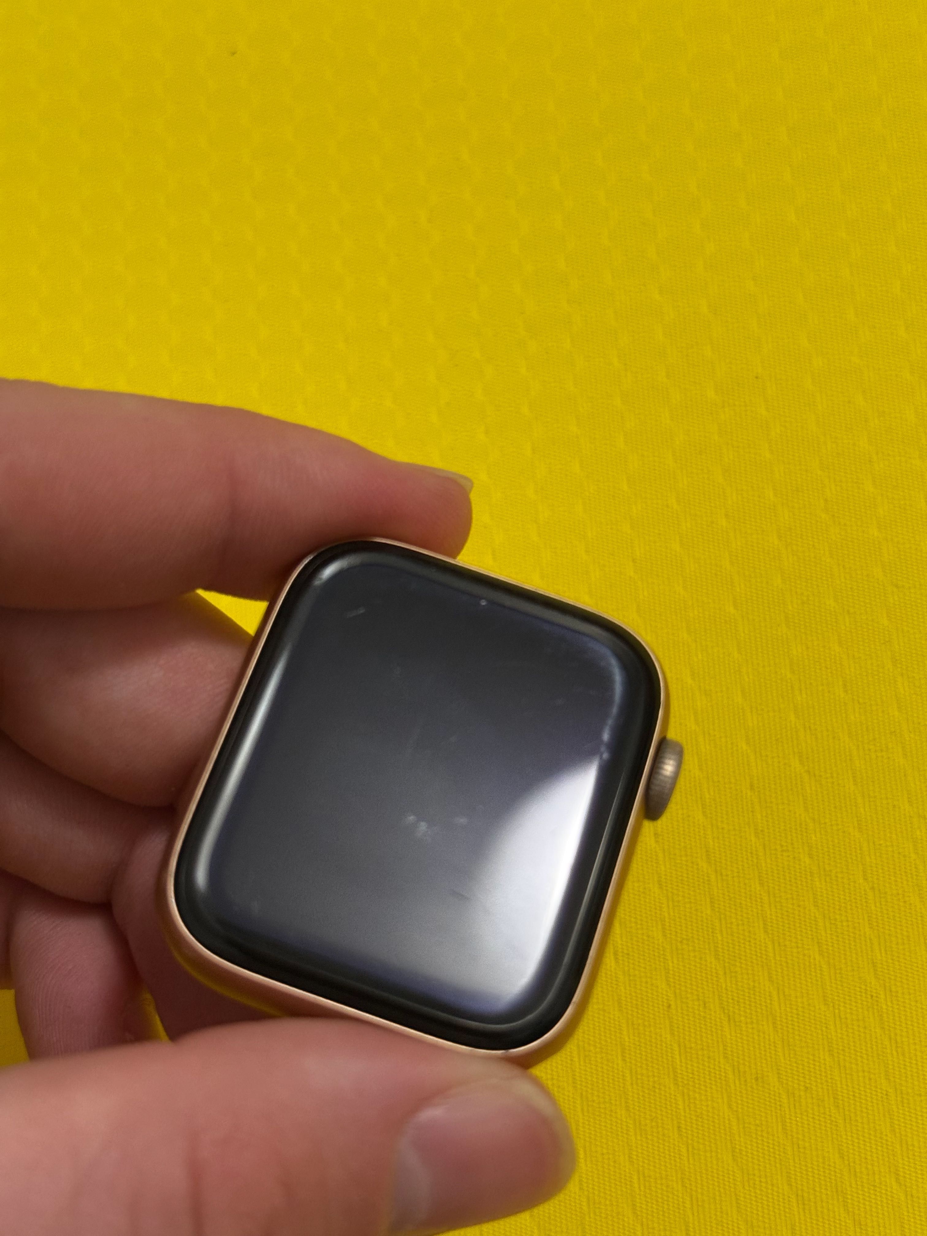 Apple Watch 6 44mm Rose gold Nike
