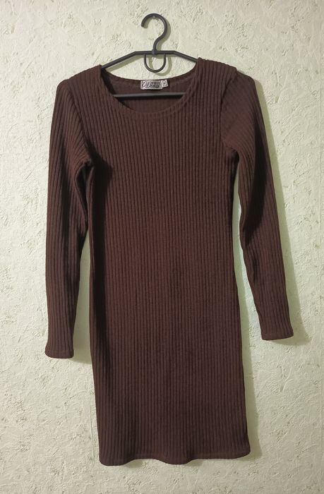 Продам три жіночі сукні