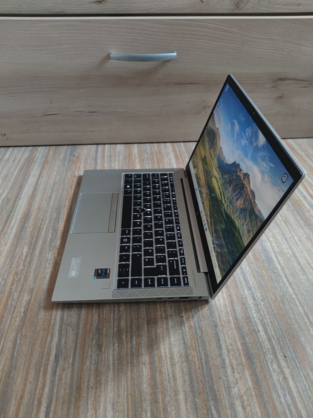 HP EliteBook 840 Aero G8