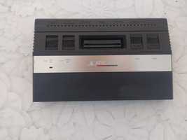 Atari 2600 z zasilaczem, defekt
