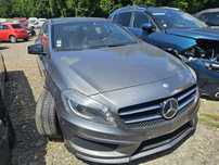 Mercedes-Benz Klasa A 1.8 CDI amg 2013 rok Francja Lekko uszkodzony