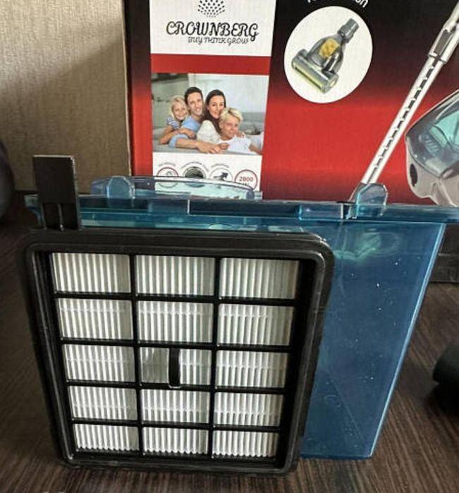 Пилосос з турбощіткою та хеппа фільтром