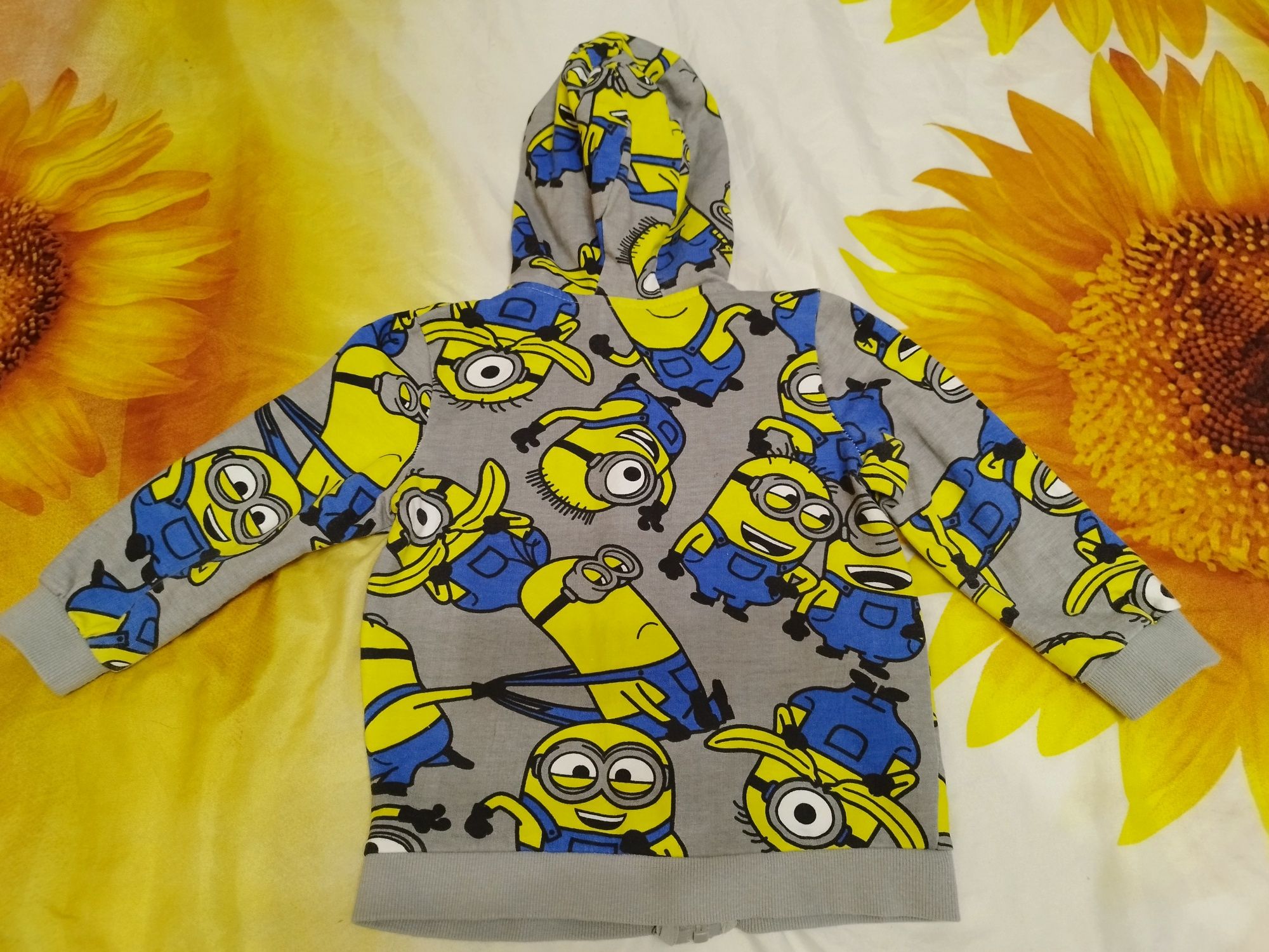 Bluza z kapturem dla chłopca Minionki R.92/98