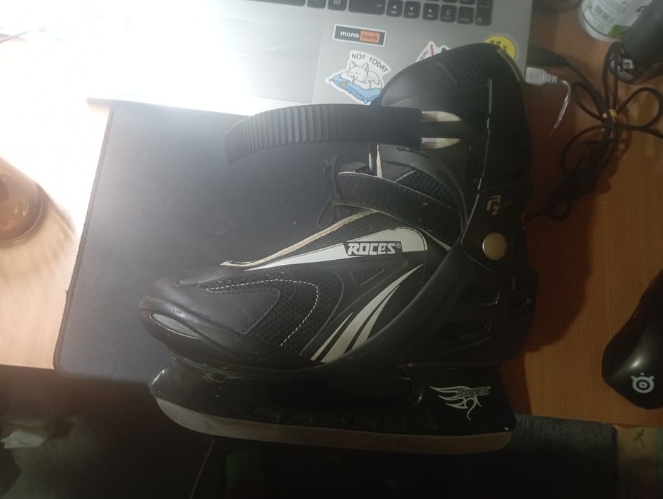 Продам коньки мужские