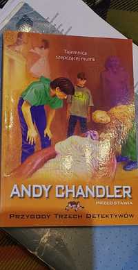Tajemnice szepczącej mumii Andy Chandler