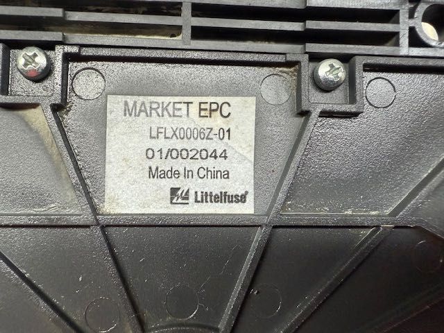 Littelfuse LFLX EPC Skrzynka bezpiecznikowa