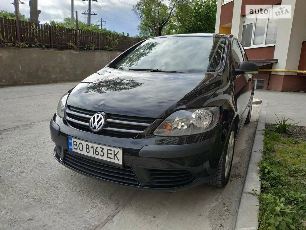 Volkswagen golf 5 plus 1.4 бензин