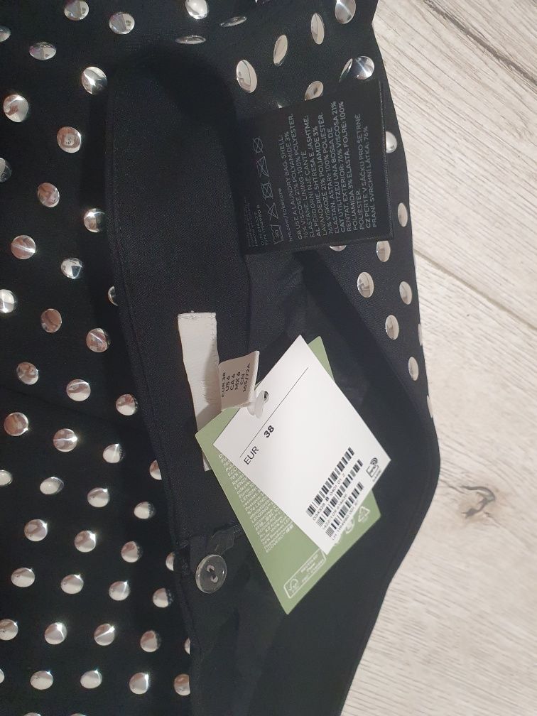 Spódnica mini H&M 38 rockowa