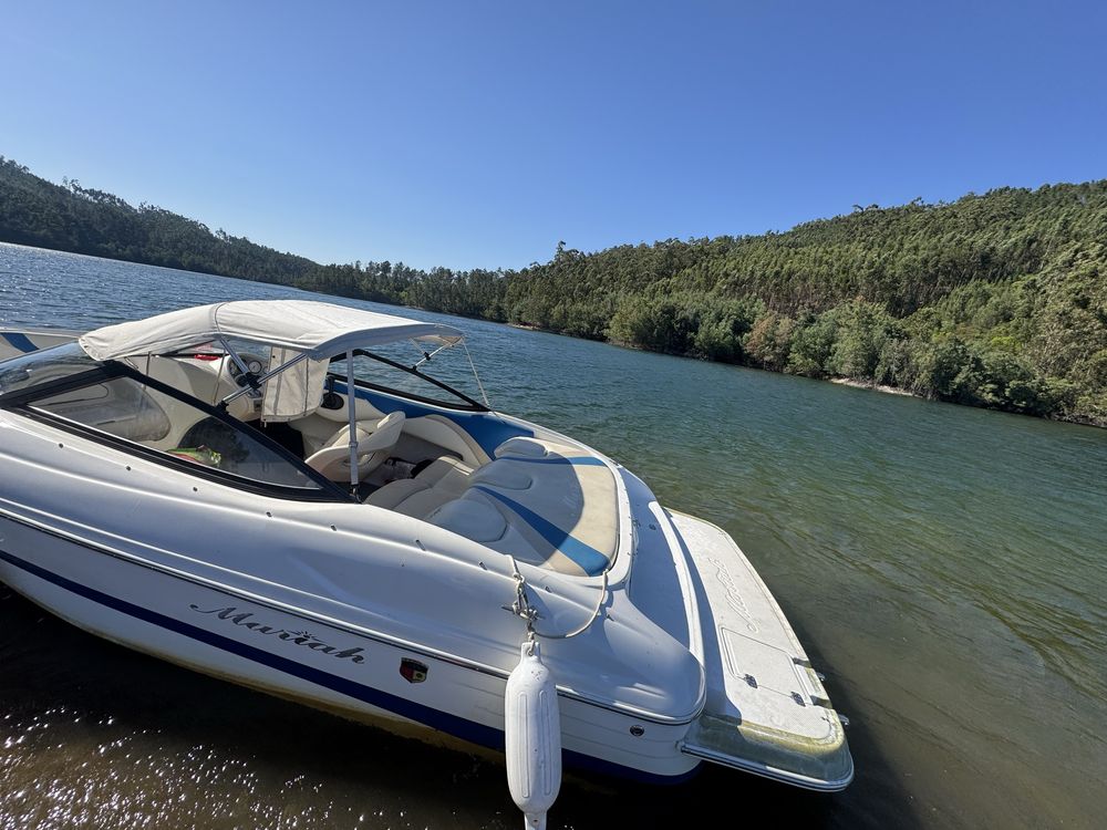 Barco Mariah sx19