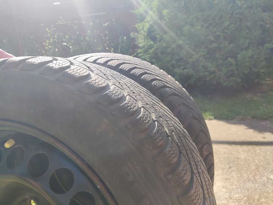 Koła zimowe Opel Corsa D - Pirelli + kołpaki 185/60 r15