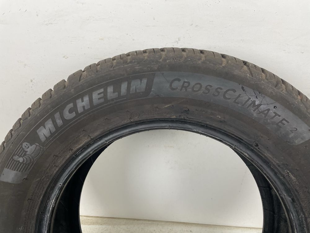 195/65R15 95V Michelin CrossClimate 2