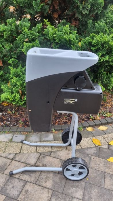 Rozdrabniacz do gałęzi frezowy Gardol 2500 watt rebak