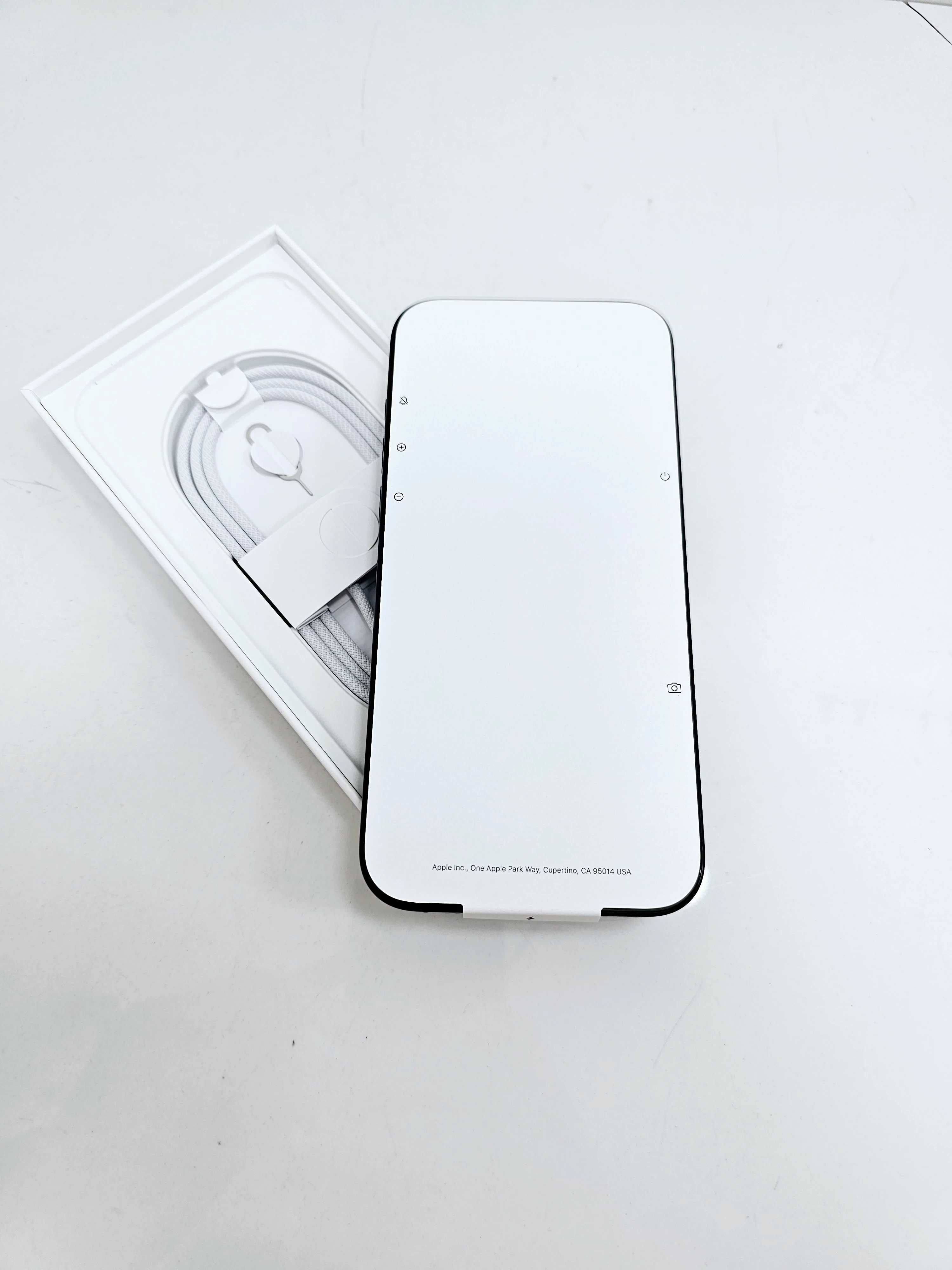 Apple Iphone 16 Pro Max 256gb tytan niekatywowany