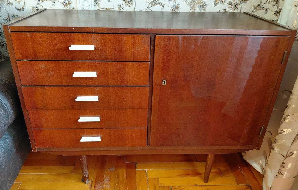 Продам комод для речей