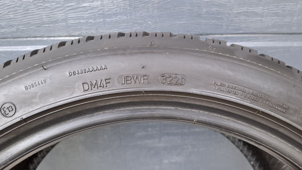 Dunlop 225/45 R18 Winter 6.5 mm