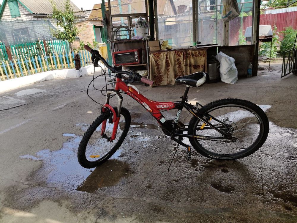 Продам Велосипед колеса на 24